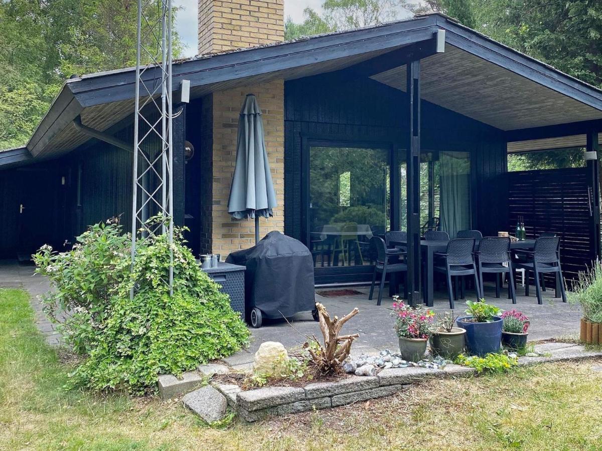 6 Person Holiday Home In V Ggerl Se Bøtø By Eksteriør bilde